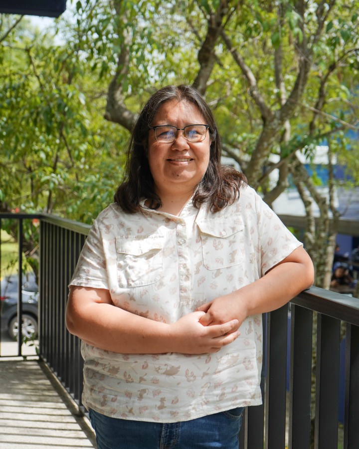 La profesora Dulce Vázquez en el campus