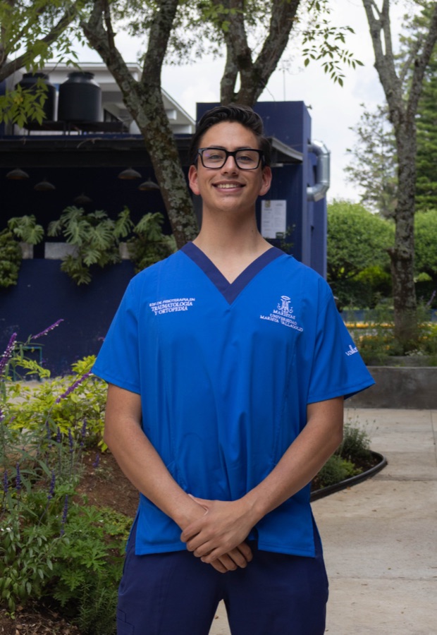 Retrato de Héctor Gerardo Ortíz, de la especialidad en Traumatología y Ortopedia